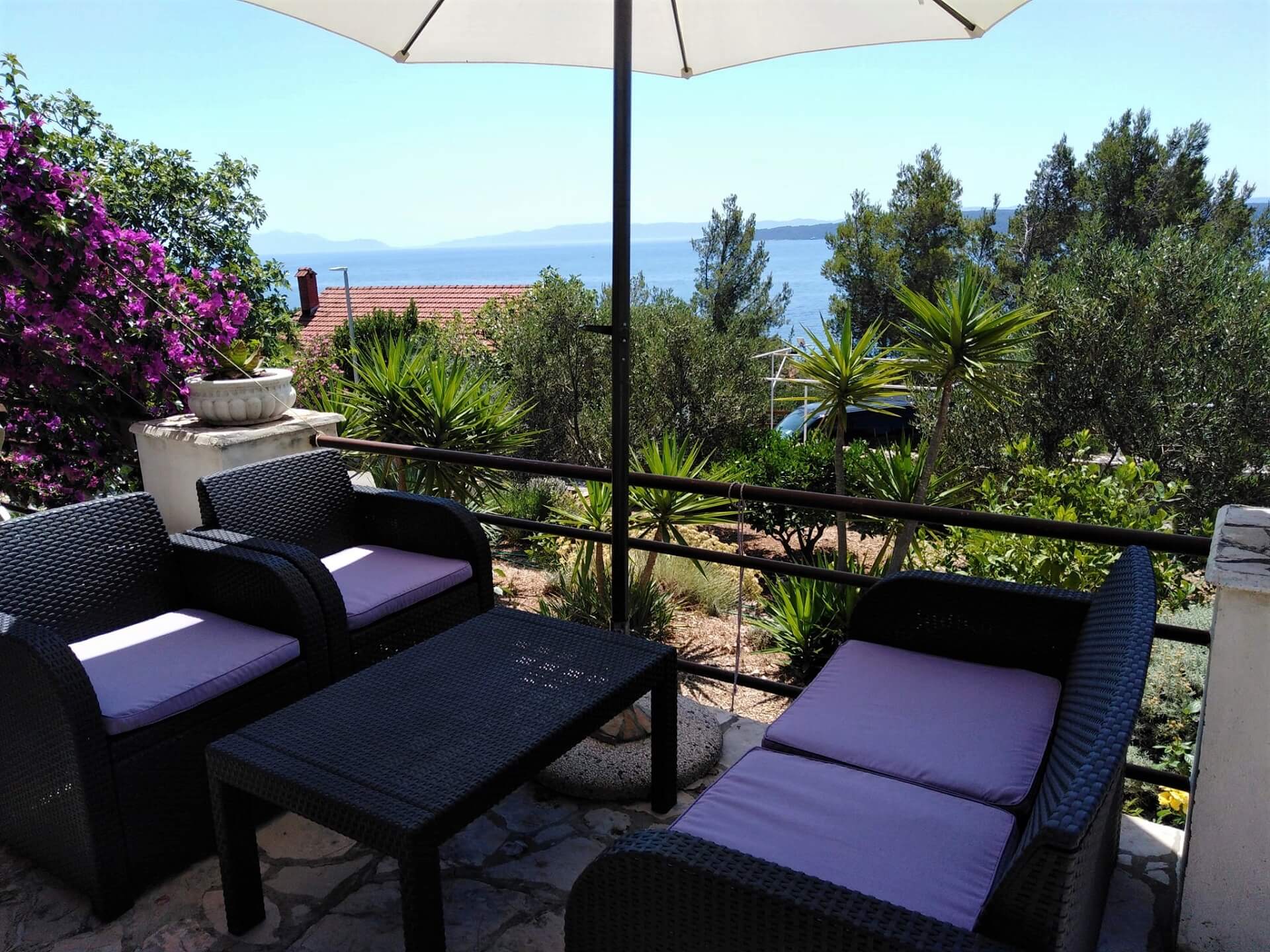 Apartment Ruža - Zavala, Hvar - Croatia